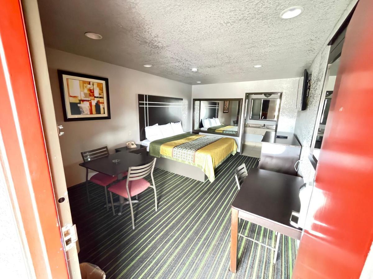 Regency Inn - Channelview Zewnętrze zdjęcie